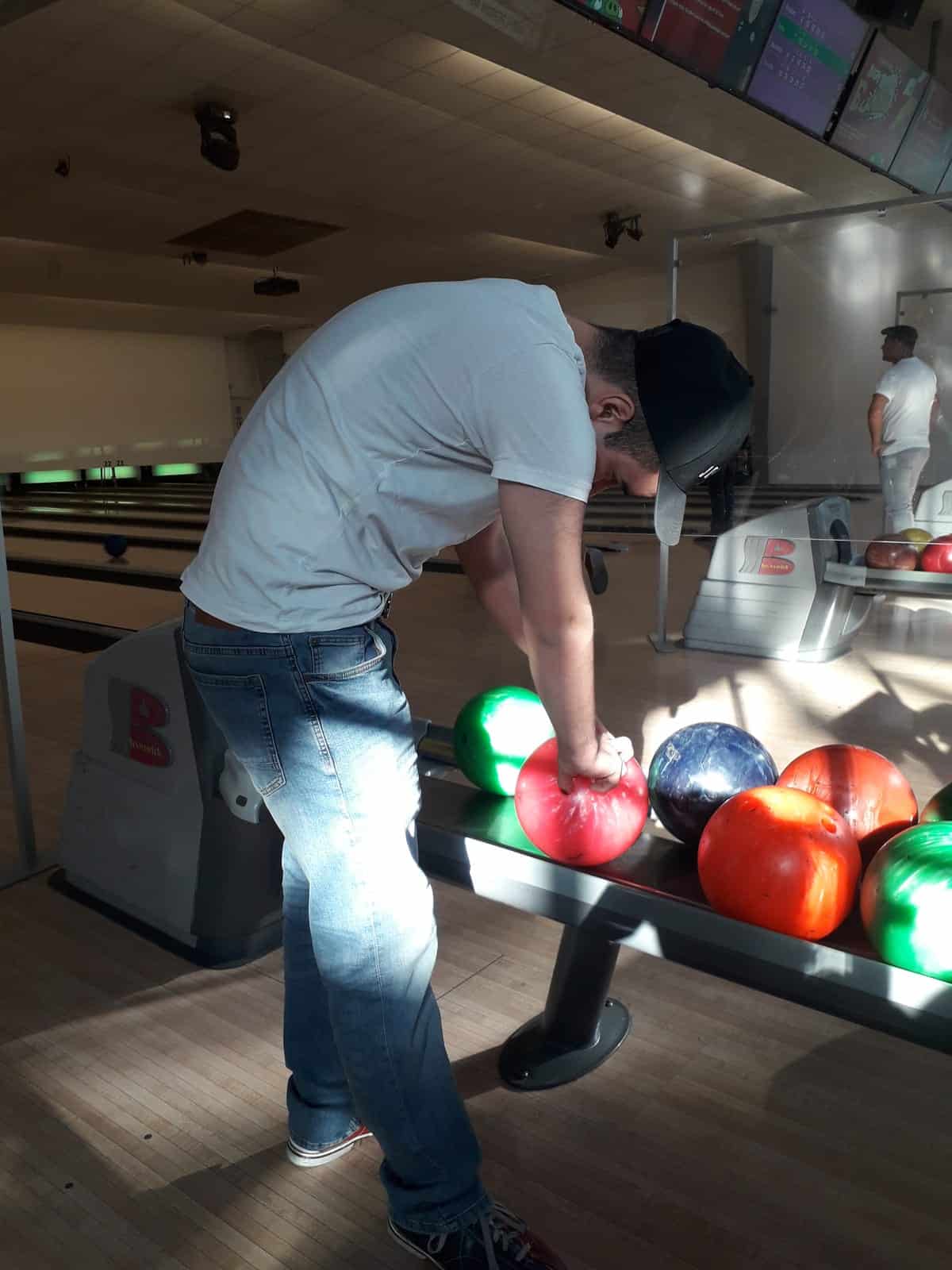 AWG-Ensen-Besuch-Bowlingbahn-1-Karl-Immanuel-Kuepper-Stiftung-01