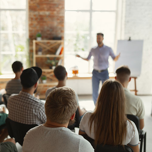 Schulungs- und Bildungsan­gebote | Karl Immanuel Küpper-Stiftung